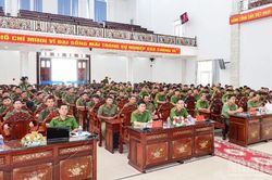 N&acirc;ng cao kỹ năng bảo vệ, kh&aacute;m nghiệm hiện trường cho C&ocirc;ng an cấp x&atilde;
