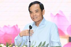 Bí thư Thành ủy TPHCM Trần Lưu Quang: Việc sắp xếp mạng lưới trường học phải thực hiện thận trọng, phù hợp điều kiện từng địa bàn