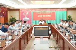 Khai trừ khỏi Đảng Thứ trưởng Bộ Nông nghiệp và Môi trường Hoàng Trung