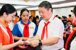 TPHCM gặp gỡ đại biểu Liên hoan Thiếu nhi Việt Nam - Lào - Campuchia năm 2026