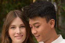 Nữ dược sĩ Đức đi qua 50 quốc gia 'phải lòng' chàng trai miền Tây
