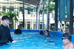 Củng cố kỹ năng an toàn dưới nước cho học sinh dịp hè