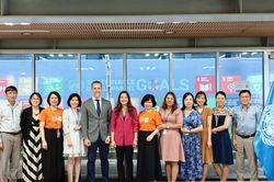 Mở rộng cơ hội tiếp cận dịch vụ sức khỏe sinh sản cho nữ c&ocirc;ng nh&acirc;n