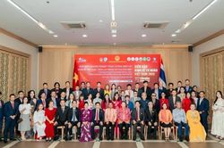 C&ocirc;ng t&aacute;c cộng đồng - Điểm tựa vững chắc ph&aacute;t huy vai tr&ograve; cầu nối của kiều b&agrave;o