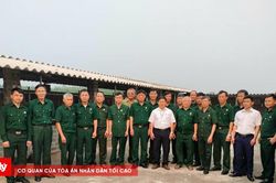 Gi&uacute;p đồng đội tho&aacute;t ngh&egrave;o: 'Mệnh lệnh' từ tr&aacute;i tim người l&iacute;nh