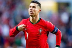 Ronaldo chọn được ngày giã từ tuyển Bồ Đào Nha