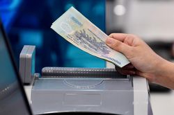 Vay 200 triệu trong 5 năm lãi suất bao nhiêu?