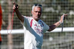 Mourinho thẳng thừng 5 cầu thủ 'bất khả xâm phạm' tại Real Madrid