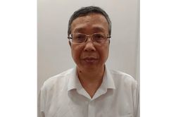 Khởi tố, bắt tạm giam Thứ trưởng Bộ Nông nghiệp và Môi trường Hoàng Trung