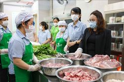 Hà Nội triển khai Hệ thống cơ sở dữ liệu về dinh dưỡng và an toàn thực phẩm học đường tại cơ sở bán trú