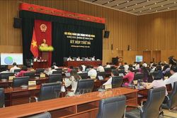 Nhìn thẳng vào tồn tại để tạo đà phát triển