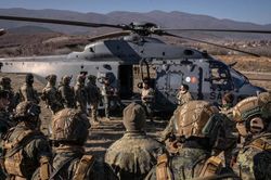 Mỹ bắt đầu r&agrave; so&aacute;t lực lượng tại ch&acirc;u &Acirc;u để t&aacute;i định h&igrave;nh vai tr&ograve; của NATO