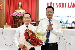 &Ocirc;ng Nguyễn Đ&igrave;nh Vĩnh giữ chức Chủ tịch Ủy ban MTTQ Việt Nam TP Đ&agrave; Nẵng