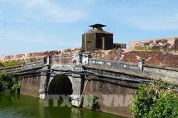Kinh thành Huế và chuỗi lô cốt chờ trả lại không gian di sản