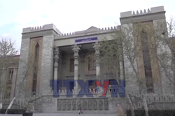 Iran tuy&ecirc;n bố eo biển Hormuz vẫn đ&oacute;ng cửa