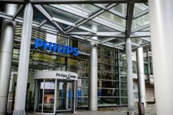 Tiền hoàn thuế từ Mỹ giúp Philips đạt lợi nhuận vượt dự báo
