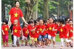 Ch&iacute;nh phủ triển khai Chương tr&igrave;nh quốc gia bảo vệ trẻ em đến năm 2030