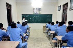 Những con chữ mở lối ho&agrave;n lương