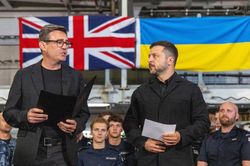 Ukraina- Anh mở rộng hợp t&aacute;c quốc ph&ograve;ng, sản xuất UAV