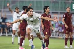 Mitchell Baker lập hat-trick, Indonesia v&ugrave;i dập Campuchia 5-1
