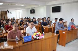 Hơn 50 học viên được tập huấn ứng dụng AI trong kinh doanh
