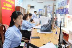 Chi trả không dùng tiền mặt: Tạo thuận tiện cho người có công
