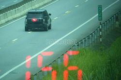 Xử phạt 1 nữ t&agrave;i xế điều khiển &ocirc; t&ocirc; với tốc độ 156km/h tr&ecirc;n cao tốc Nội B&agrave;i &ndash; L&agrave;o Cai