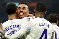 Aston Villa và Unai Emery: Bán ngôi sao trăm triệu bảng để duy trì vị thế top 4 Ngoại hạng Anh