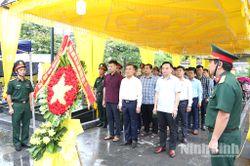 Xã Bắc Lý tổ chức dâng hương và thực hành lấy mẫu hài cốt liệt sĩ chưa xác định thông tin