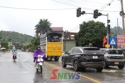 'Khoảng trống' trong quản lý đèn tín hiệu giao thông