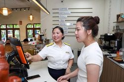 Đồng hành cùng hộ kinh doanh: Ngành Thuế nói là làm