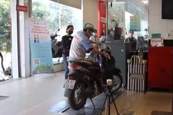 Hà Nội xây dựng mạng lưới kiểm định khí thải xe máy