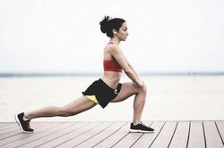 Chỉ cần 10 phút mỗi sáng: 4 lợi ích vàng của việc giãn cơ mà nhiều người vẫn bỏ qua