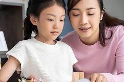 3 điều cha mẹ nhất định phải dạy con gái nếu không muốn con thiệt thòi khi trưởng thành