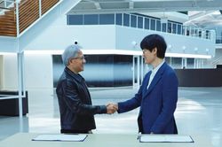 Nvidia đầu tư 1 tỷ USD vào Naver, đẩy nhanh dự án nhà máy AI