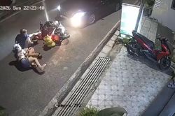 Truy t&igrave;m t&agrave;i xế &ocirc; t&ocirc; lấn l&agrave;n t&ocirc;ng xe m&aacute;y chở 2 trẻ nhỏ rồi bỏ chạy