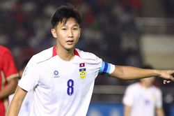 Malaysia 4-0 Lào: Sao Việt kiều 'im tiếng'