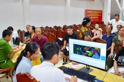 Phường Tùng Thiện đồng loạt cập nhật dữ liệu đất đai tại 6 tổ dân phố