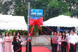 Ra mắt tuyến phố An toàn thực phẩm có kiểm soát tại phố Quang Trung
