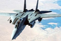 F-14 Tomcat và F-15 Eagle: Đâu là tiêm kích đa năng xuất sắc nhất của Mỹ?