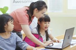 Hà Nội: Đảm bảo 100% trẻ em là nạn nhân bị xâm hại trên môi trường mạng được hỗ trợ, can thiệp