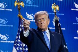 Ông Trump nói: 'Không ai được can thiệp chuyện bán vũ khí của Mỹ'