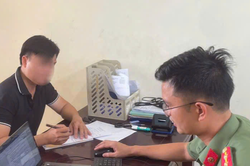 Xử phạt 12,5 triệu đồng người đ&agrave;n &ocirc;ng đăng tải th&ocirc;ng tin sai sự thật
