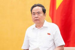 Đảm bảo điều kiện v&agrave; nguồn lực để c&aacute;c luật, nghị quyết đi ngay v&agrave;o cuộc sống