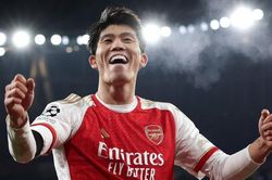 Ngôi sao Nhật Bản tái xuất Premier League