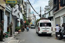 Người đàn ông tử vong trong phòng trọ ở TP.HCM
