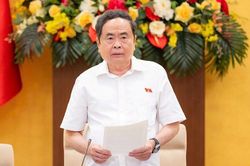 Chủ tịch Quốc hội: Kh&ocirc;ng được coi việc tr&igrave;nh xong hồ sơ l&agrave; đ&atilde; ho&agrave;n th&agrave;nh nhiệm vụ