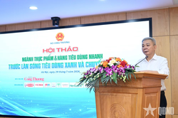 N&acirc;ng cao sức cạnh tranh của ng&agrave;nh h&agrave;ng ti&ecirc;u d&ugrave;ng nhanh