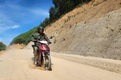 Dự án đường cứu nạn cứu hộ dang dở