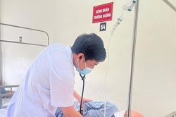 Bác sĩ chỉ ra dấu hiệu cảnh báo bệnh nguy hiểm ở người hút thuốc lá